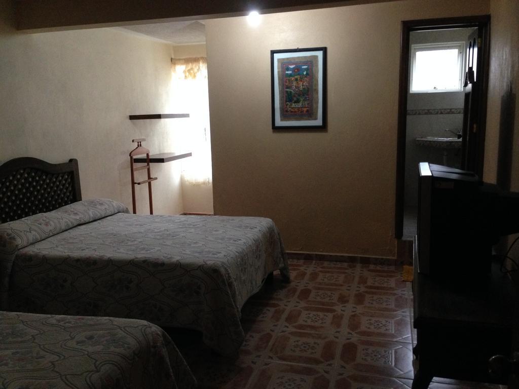 Hotel De La Parroquia Tlalpujahua de Rayón Habitación foto